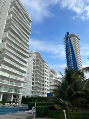 Departamento frente al mar Playa azul Tonsupa